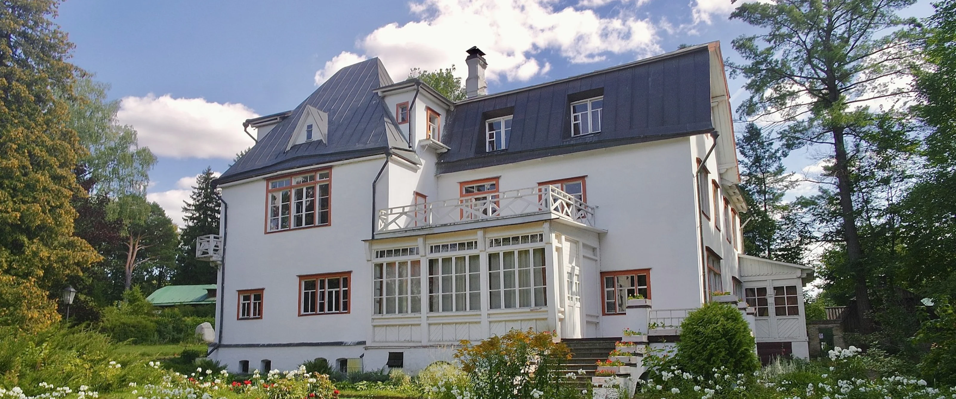 Dynamic Content Image